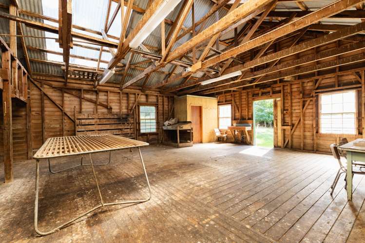 860 Gladbrook Road Middlemarch_32