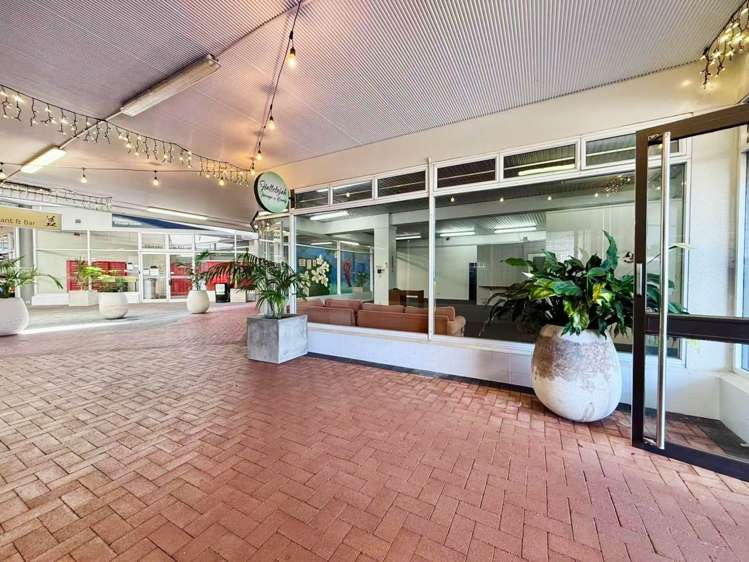 Unit 10/101 Main Highway Ellerslie_3