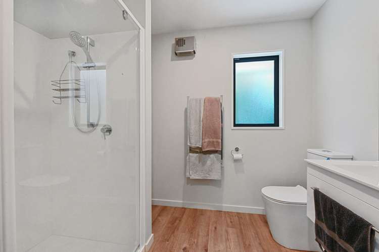 11 Brownlee Drive Moana_14
