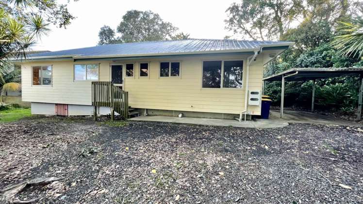 26 Cliff Road Torbay_18