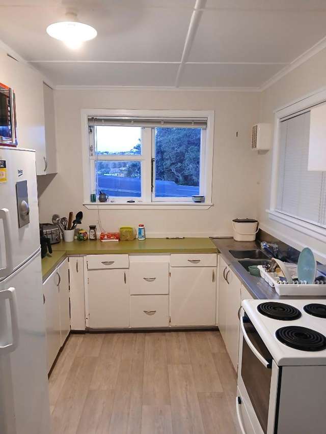A/12 Holiday Road Stanmore Bay_2