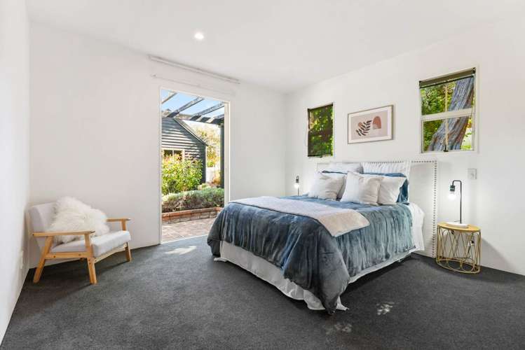 27 Kenneth Small Place Remuera_17