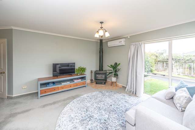 15 Perrett Drive Otamatea_4