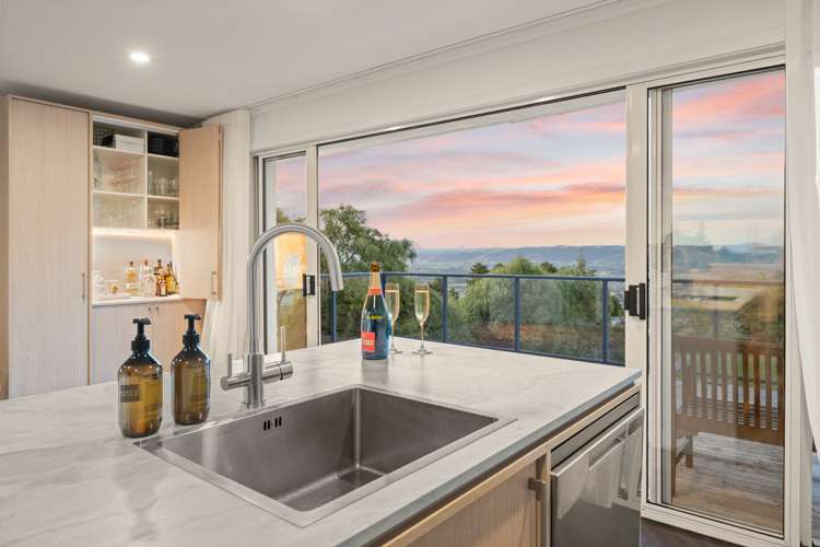 27 Chain Hills Road Chain Hills_15