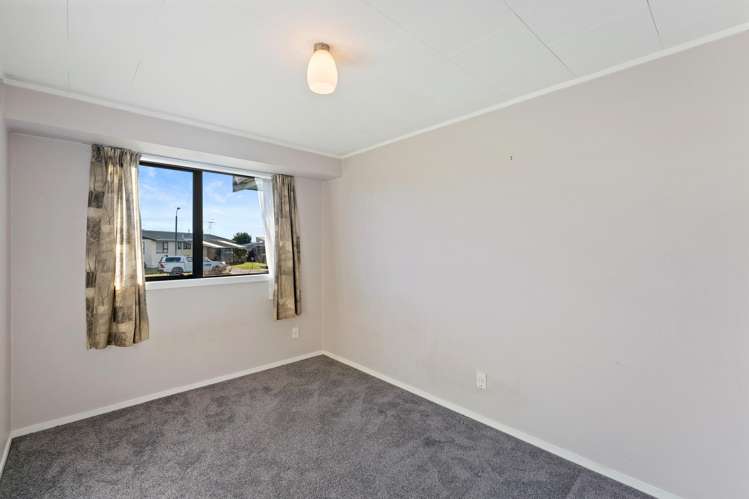 5 Broadbelt Grove Levin_12