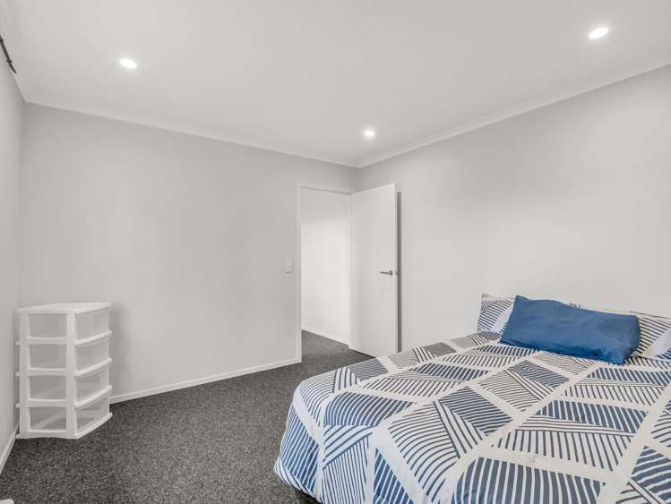 22 Sunrise Avenue Owhata_11