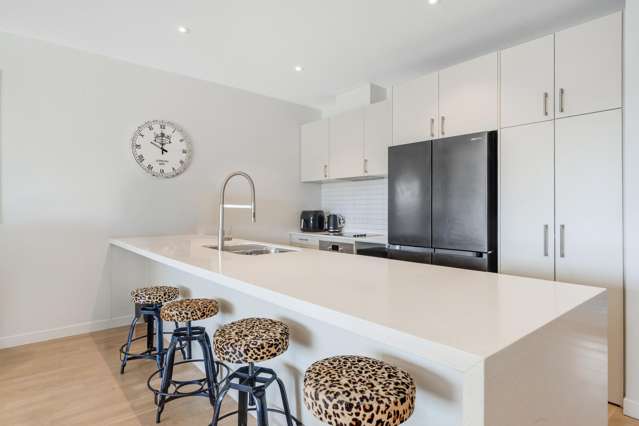 215/24 Wellington Street Howick_4