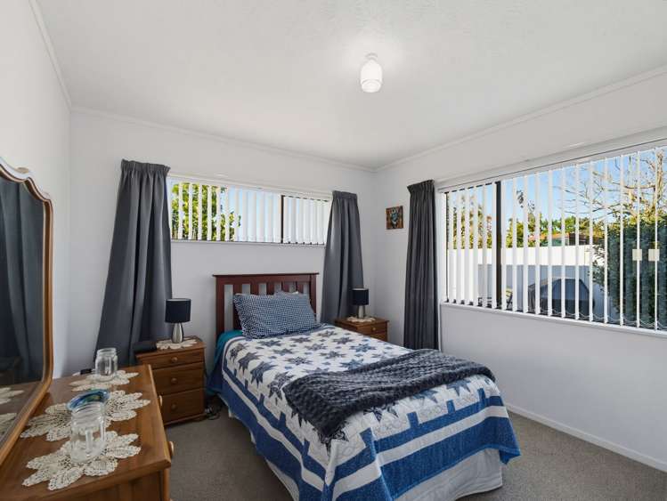 10 Fern Grove Taradale_10