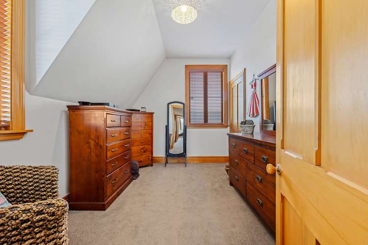 1614 Cust Road Cust_17