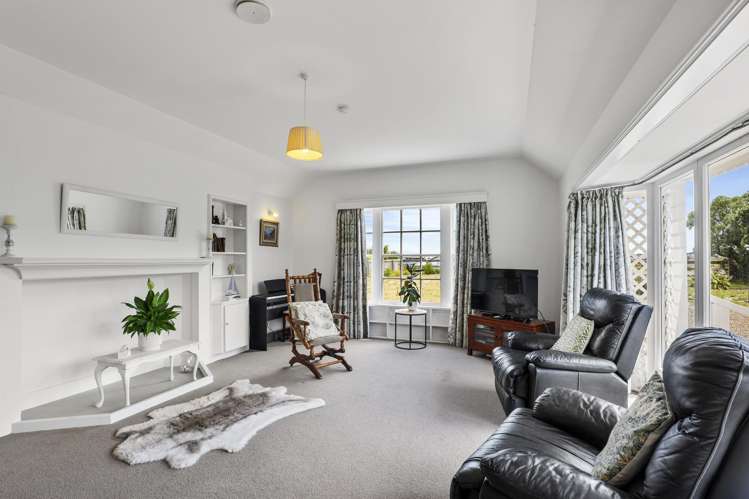 113 Poranui Beach Road_2