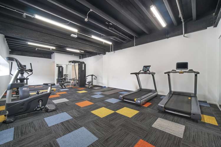 14a/30 Westward Ho 1665_11