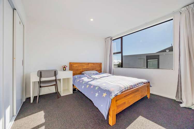 15/15 Chivalry Road Glenfield_13