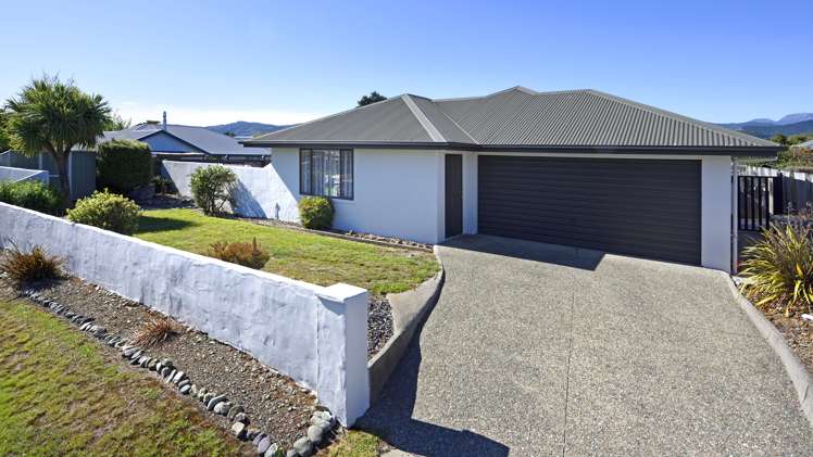 70 Starveall Street Brightwater_20