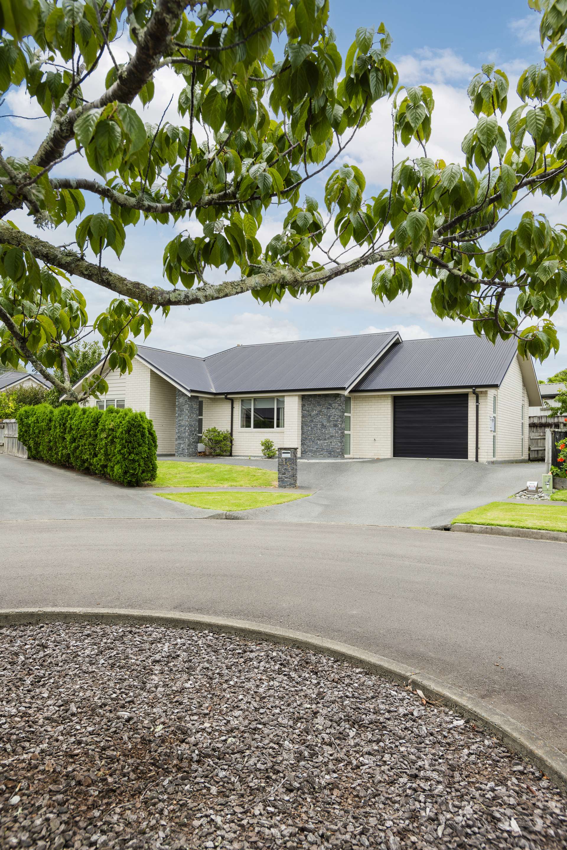 15 Silverstone Place Lytton West Gisborne District Houses for