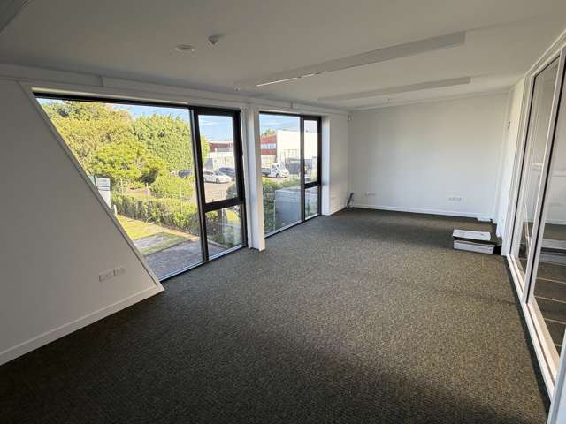 27 Thomas Peacock Place St Johns_4