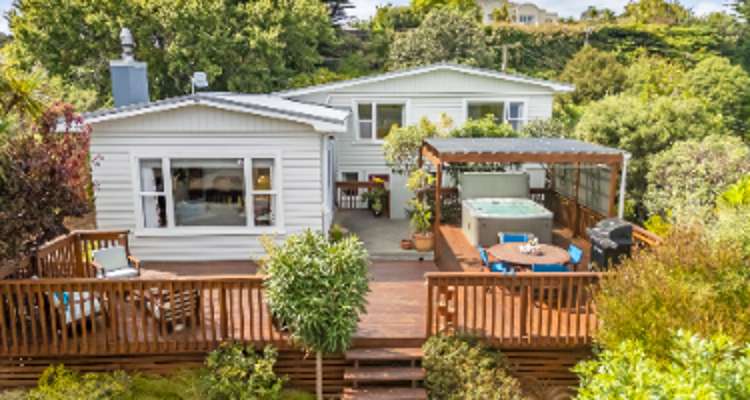 29 Paekakariki Hill Road_0