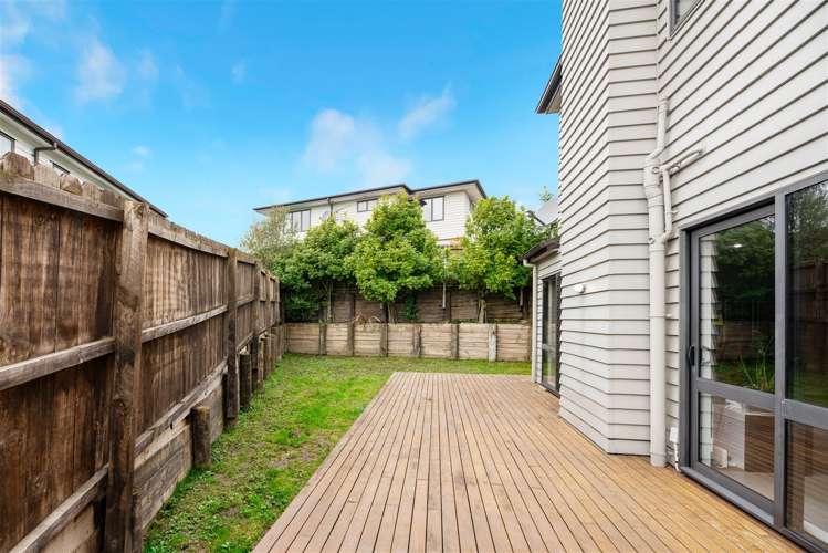 23 Midhurst Avenue Henderson_26