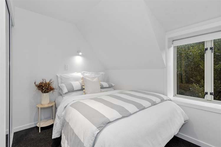 239 Cannon Hill Crescent Mount Pleasant_19