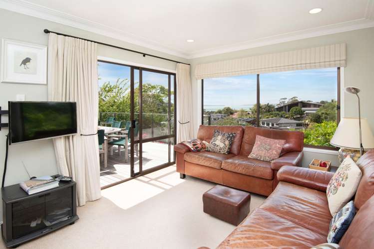 37 Mcmillan Place Mellons Bay_8