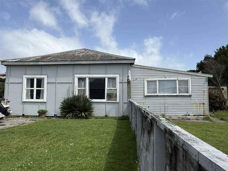 22 Blake Street Blaketown_2