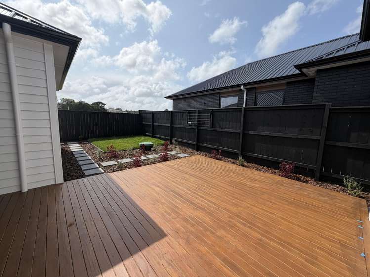 17 Pupu Crescent Opaheke_11