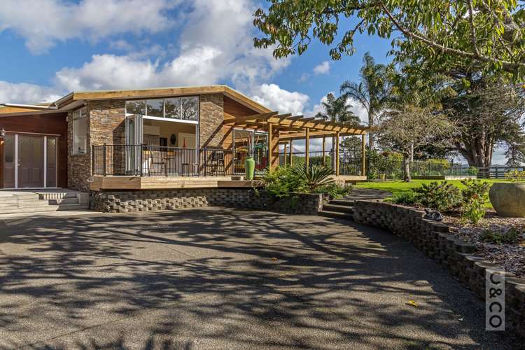 584 Ridge Road Riverhead_19