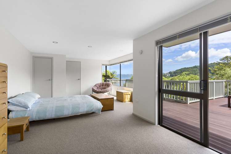 32 Walter Road Lowry Bay_15