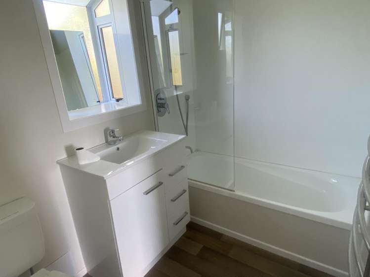 1/98 Tirimoana Road 1802_8