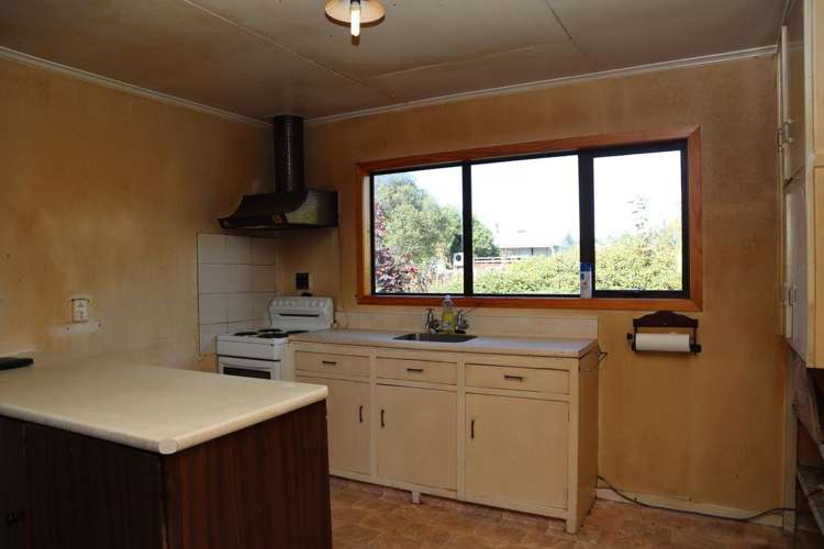 26 Ryley Street Owaka_4