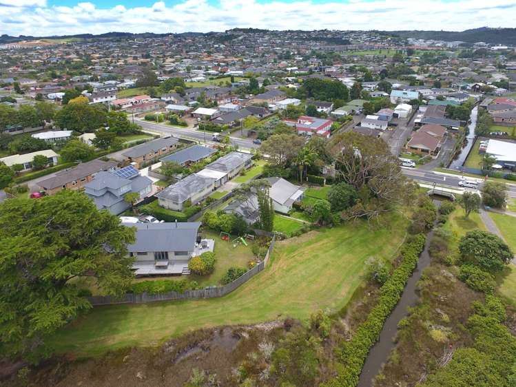 56 Riverside Road Orewa_31