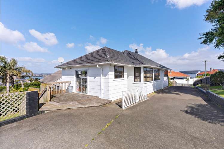 16 Inglewood Street Wai O Taiki Bay_15