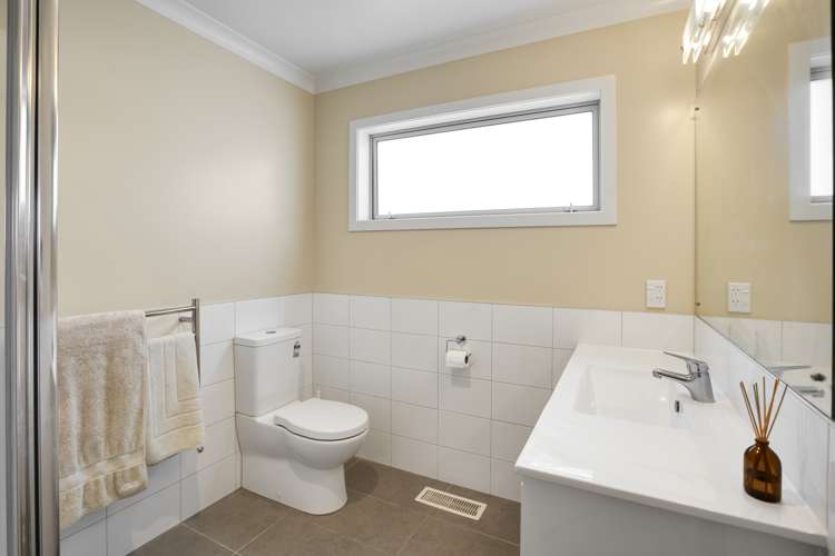 15 Beckett Lane Raumati Beach_15