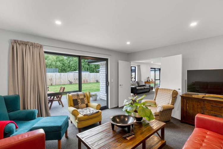 59 Graeme Foote Street Darfield_6