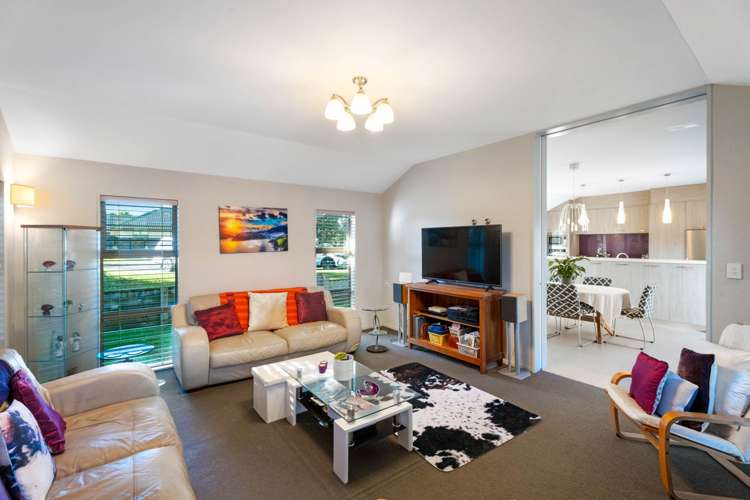 1 Neill Boak Place Beachlands_9