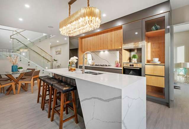 12 Woodacre Street Flat Bush_4