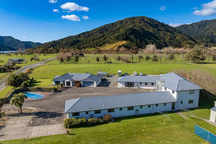 1594 Queen Charlotte Drive Marlborough Sounds_5
