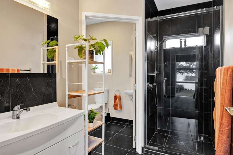 22 Halse Place Opunake_20