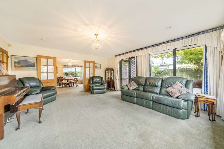 2/5 Avalon Crescent Avalon_5