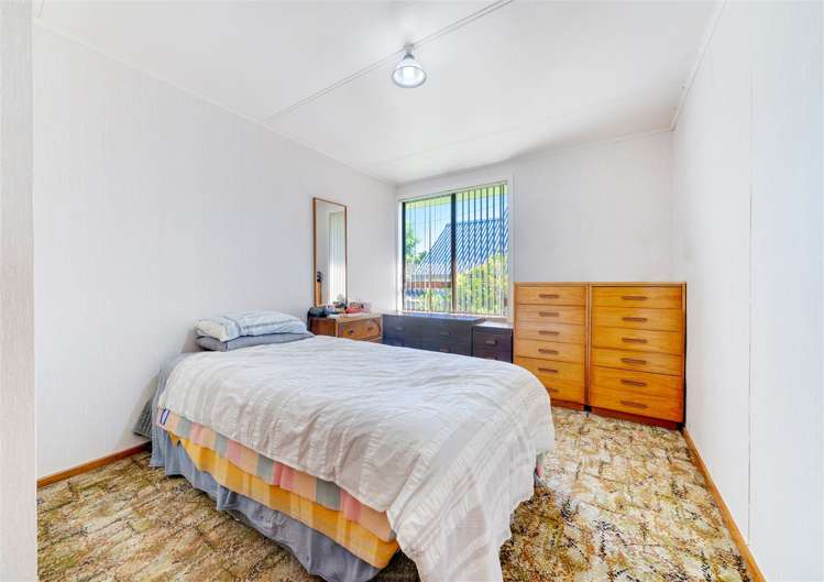 1 Kowhai Avenue Mangere Bridge_7