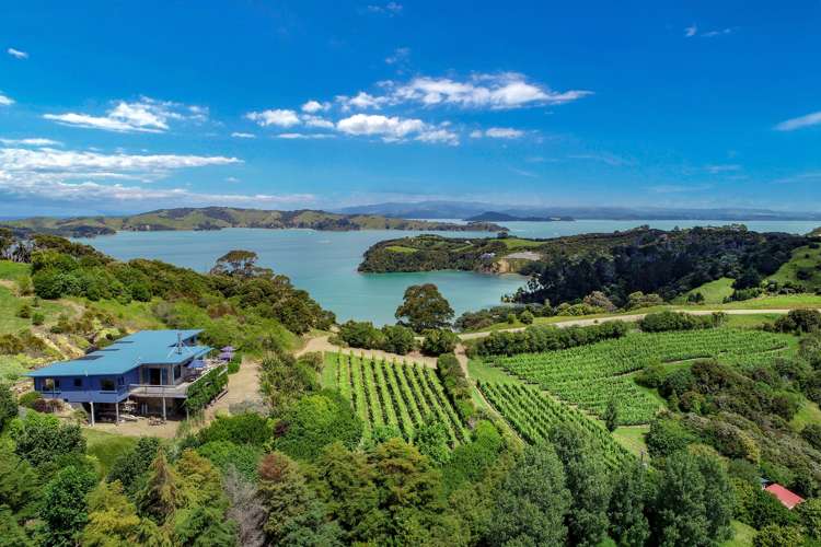 31 Cowes Bay Road Waiheke Island_17