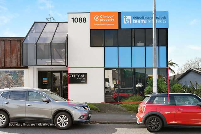 Modern CBD Fringe Office with Parking