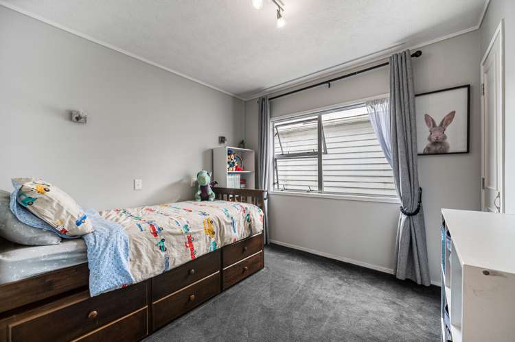 20a Rosier Road Glen Eden_9