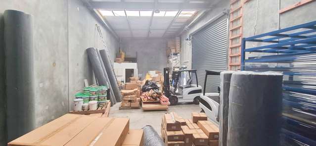 Unit 7/2181 East Coast Road Silverdale_3