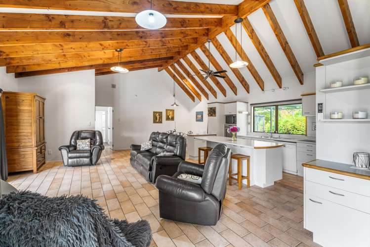 253 Whitford Road Whitford_9