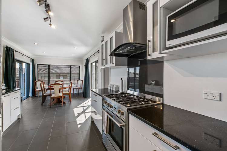 82 Racecourse Road Waiuku_5