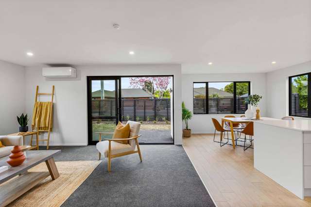 1/10 Farquhars Road Redwood_1