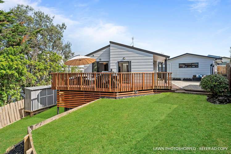 10 Coubray Place Botany Downs_17