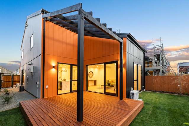 Stunning Brand New Standalone Home with Warranty!!