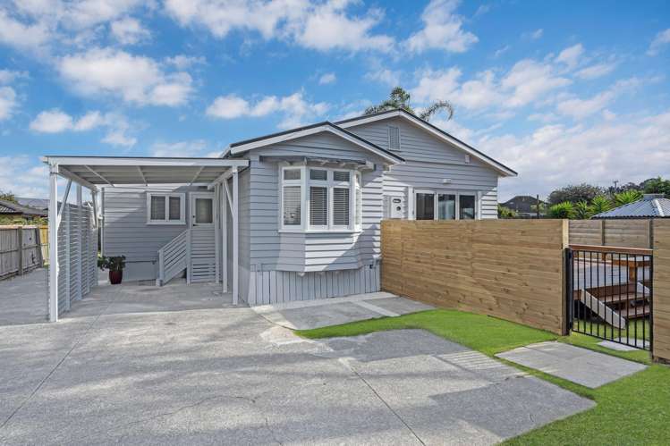 1/9 Kenderdine Road_2