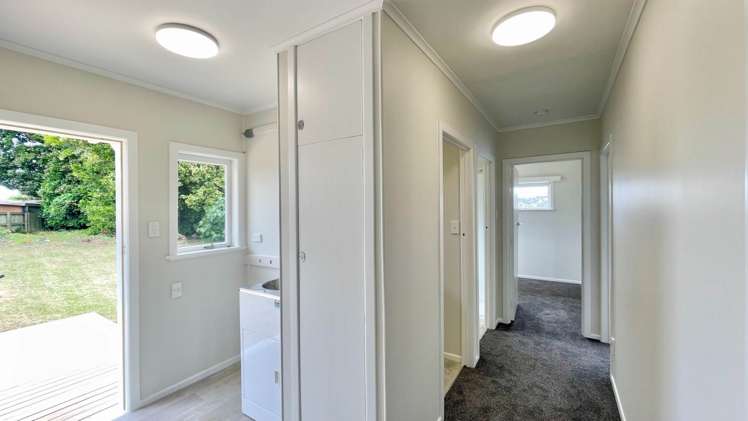 22b Kaipatiki Road Glenfield_11